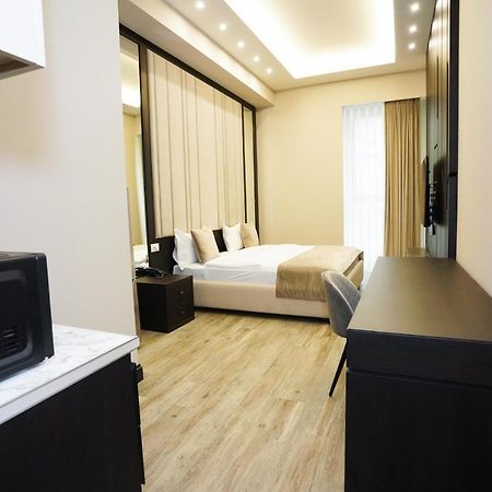 Soho Apart Hotel Yerevan Bagian luar foto