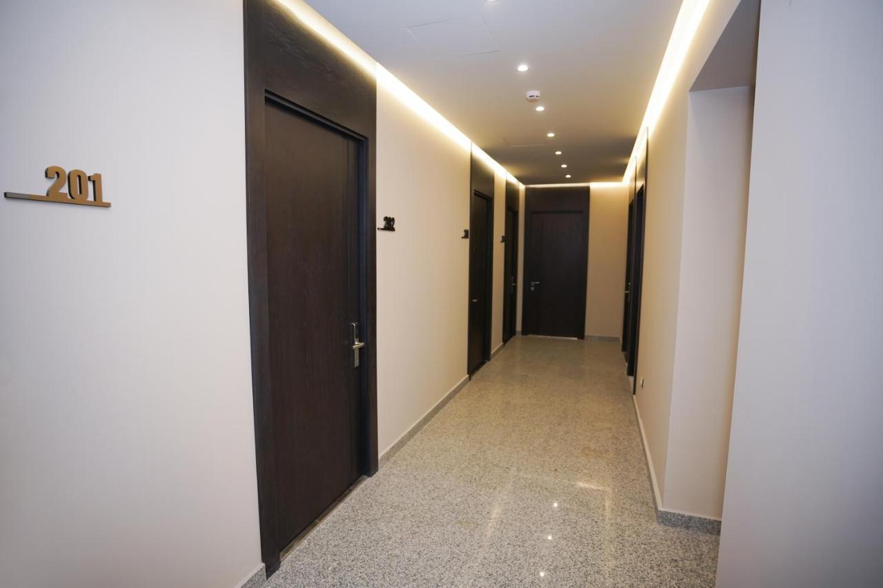 Soho Apart Hotel Yerevan Bagian luar foto