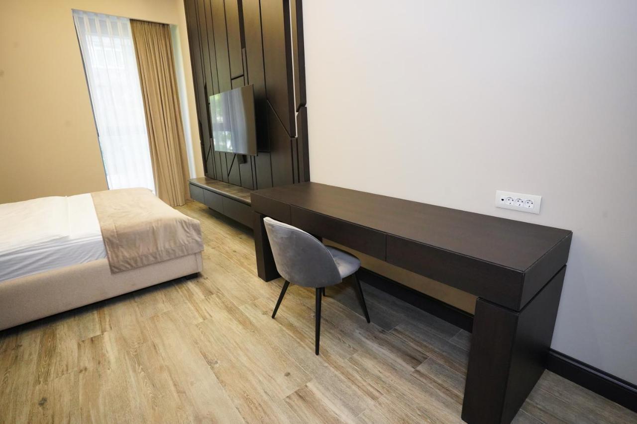 Soho Apart Hotel Yerevan Bagian luar foto